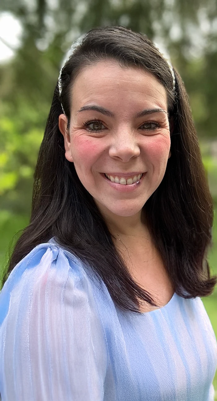 Dina Bolan